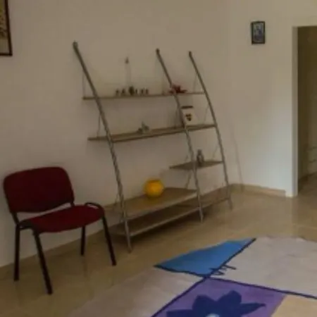 Garsoniera Irina Appartement *